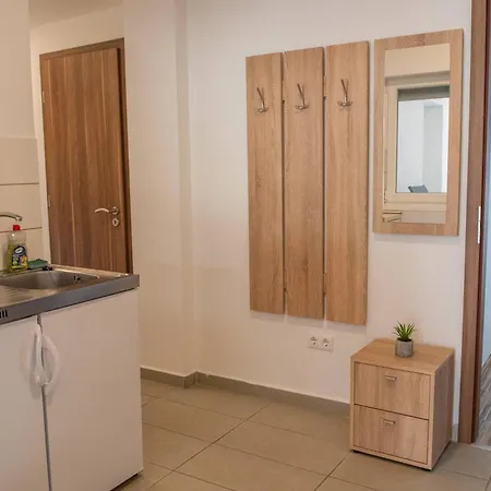 Borkuti Panzio Es Apartman Apartment Koroshegy