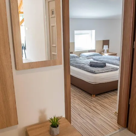 Borkuti Panzio Es Apartman Apartment Koroshegy