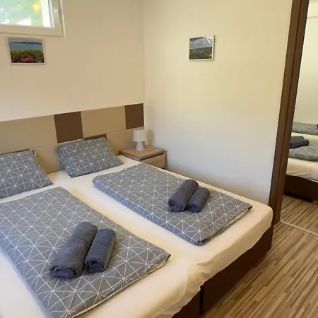 Borkuti Panzio Es Apartman
