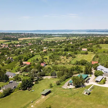 Borkuti Panzio Es Apartman